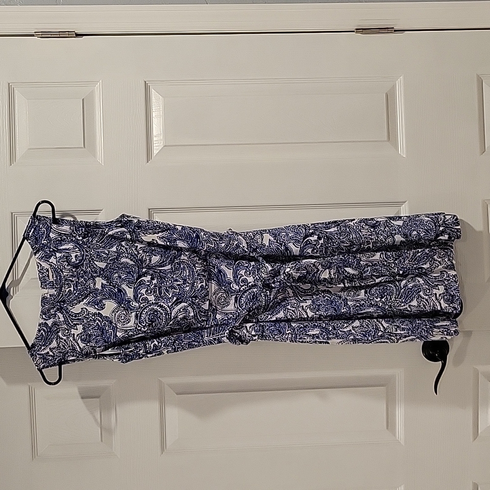 Anne Klein - Picture 3 of 5